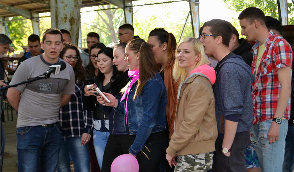 160503 szerenad 05