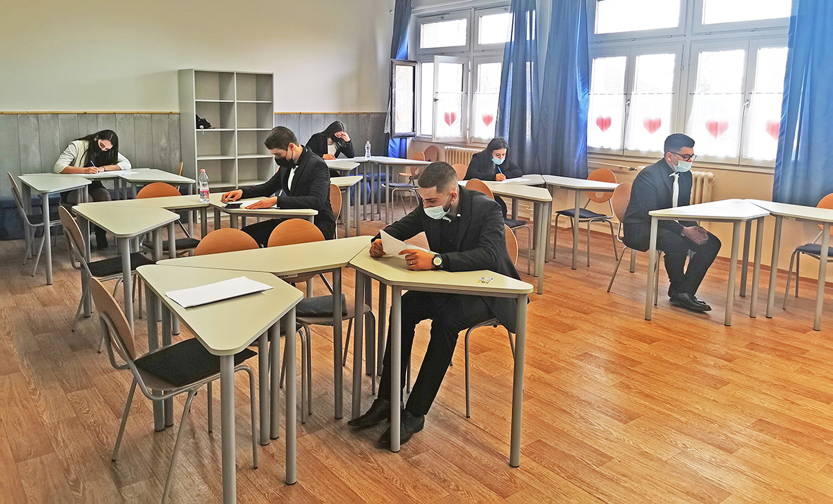 20210302 kozszolg 01