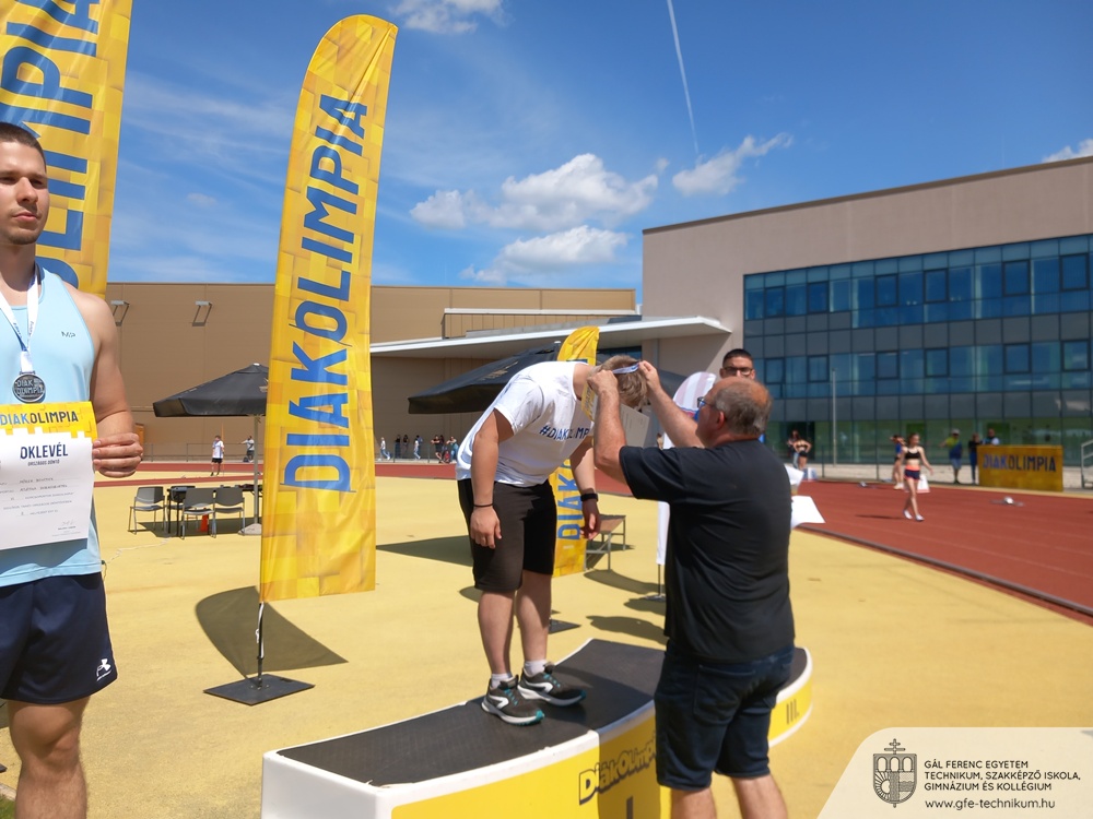 éremátadás 2
